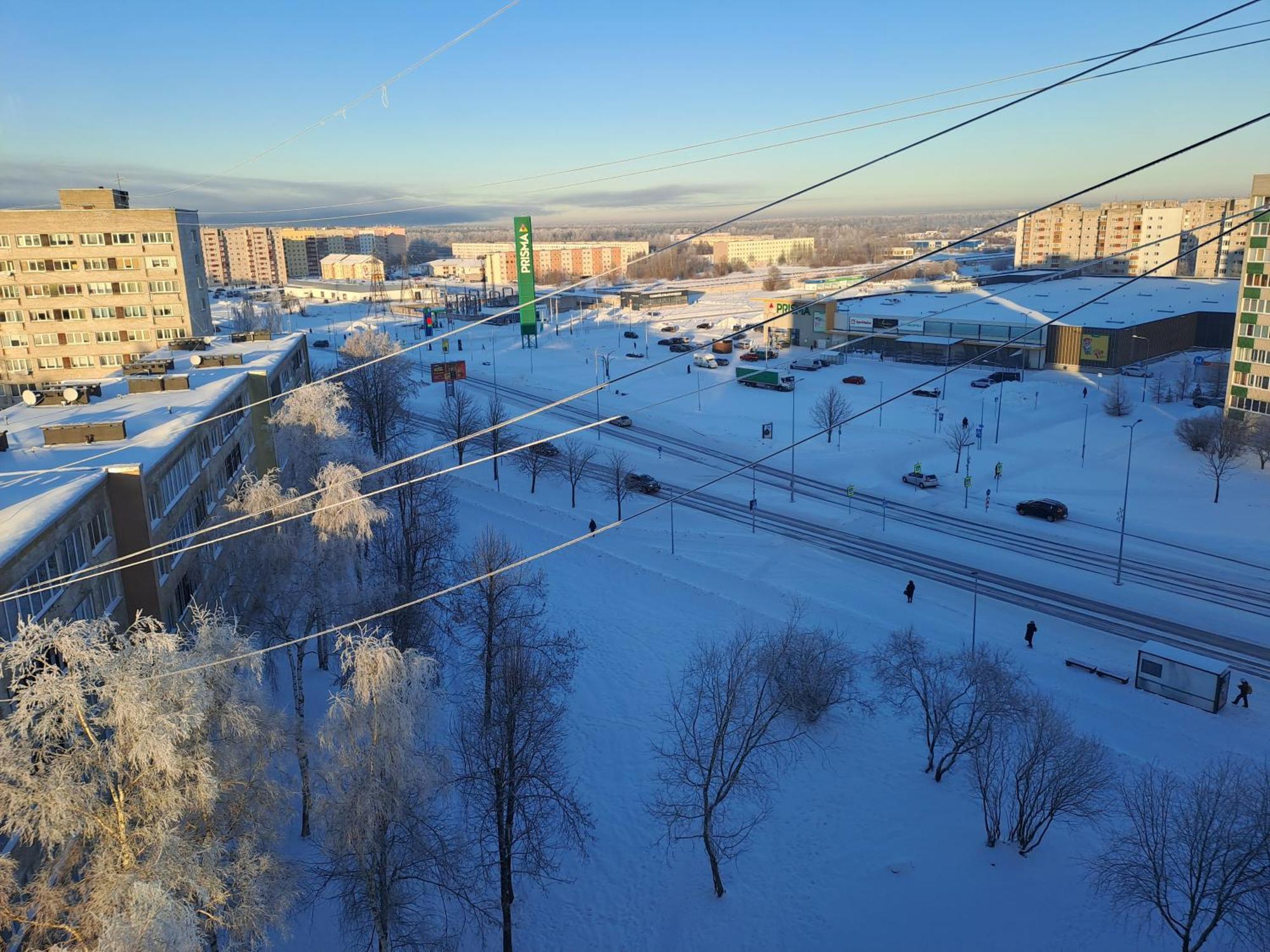 Hero Avenue Apartment Narva Buitenkant foto